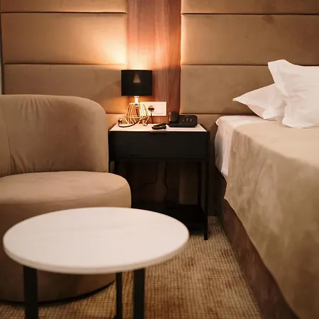 Slavija Lux 3* Belgrado