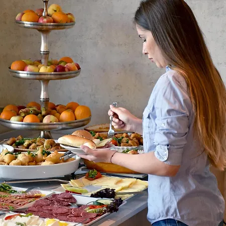 Slavija Lux 3* Belgrade