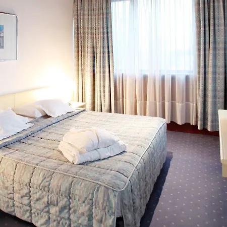 Hotel Slavija Lux Belgrado