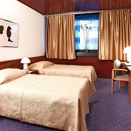 Hotel Slavija Lux 3*