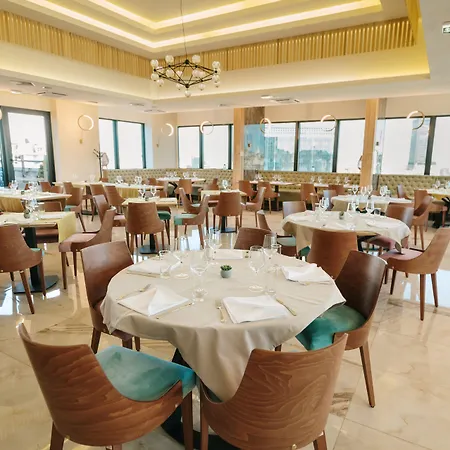 Hotel Slavija Lux 3*