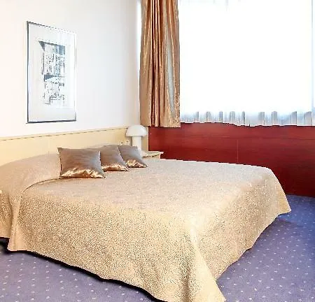 Hotel Slavija Lux Belgrad