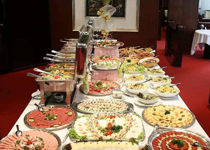 Hotel Slavija Lux 3*