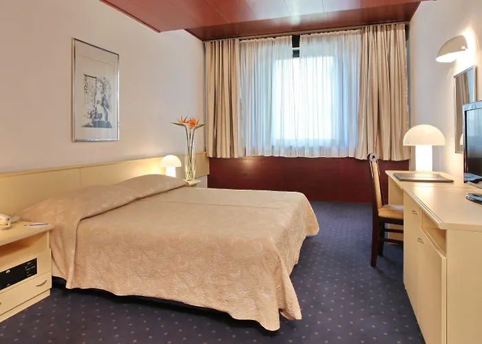 Slavija Lux Hotel Belgrade